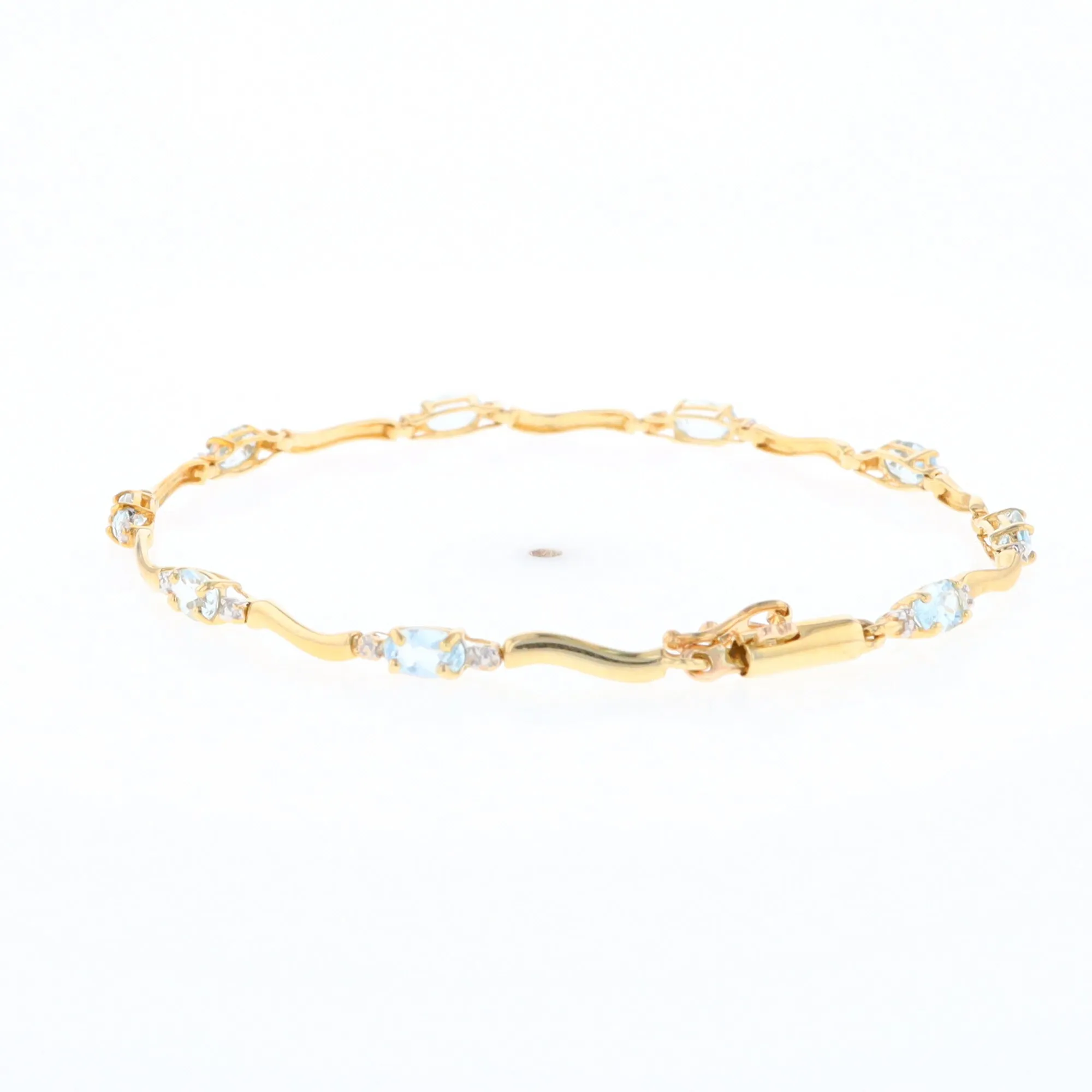 Aquamarine and Diamond Tennis Bracelet
