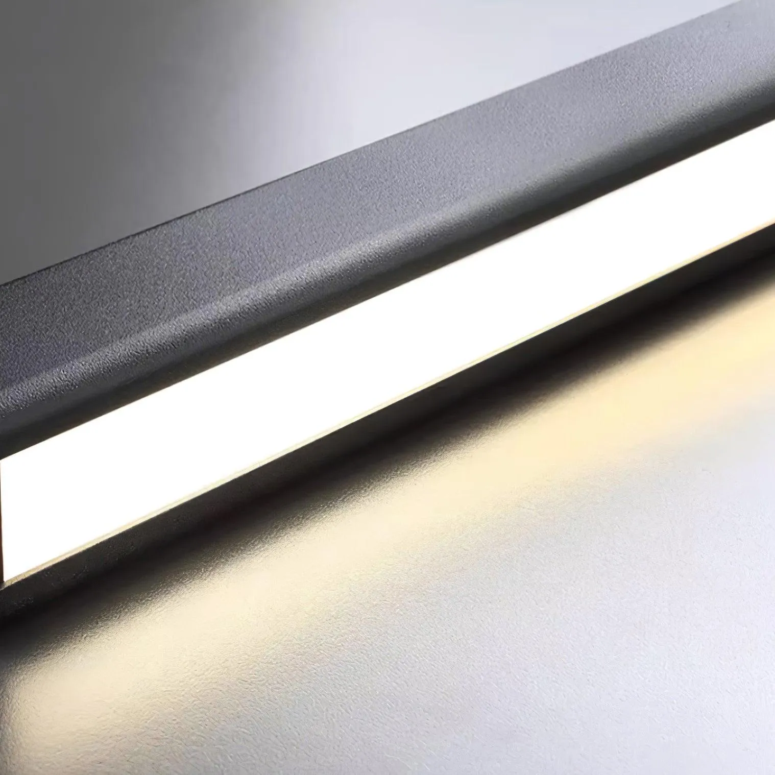 Black Linear Pendant Lamp
