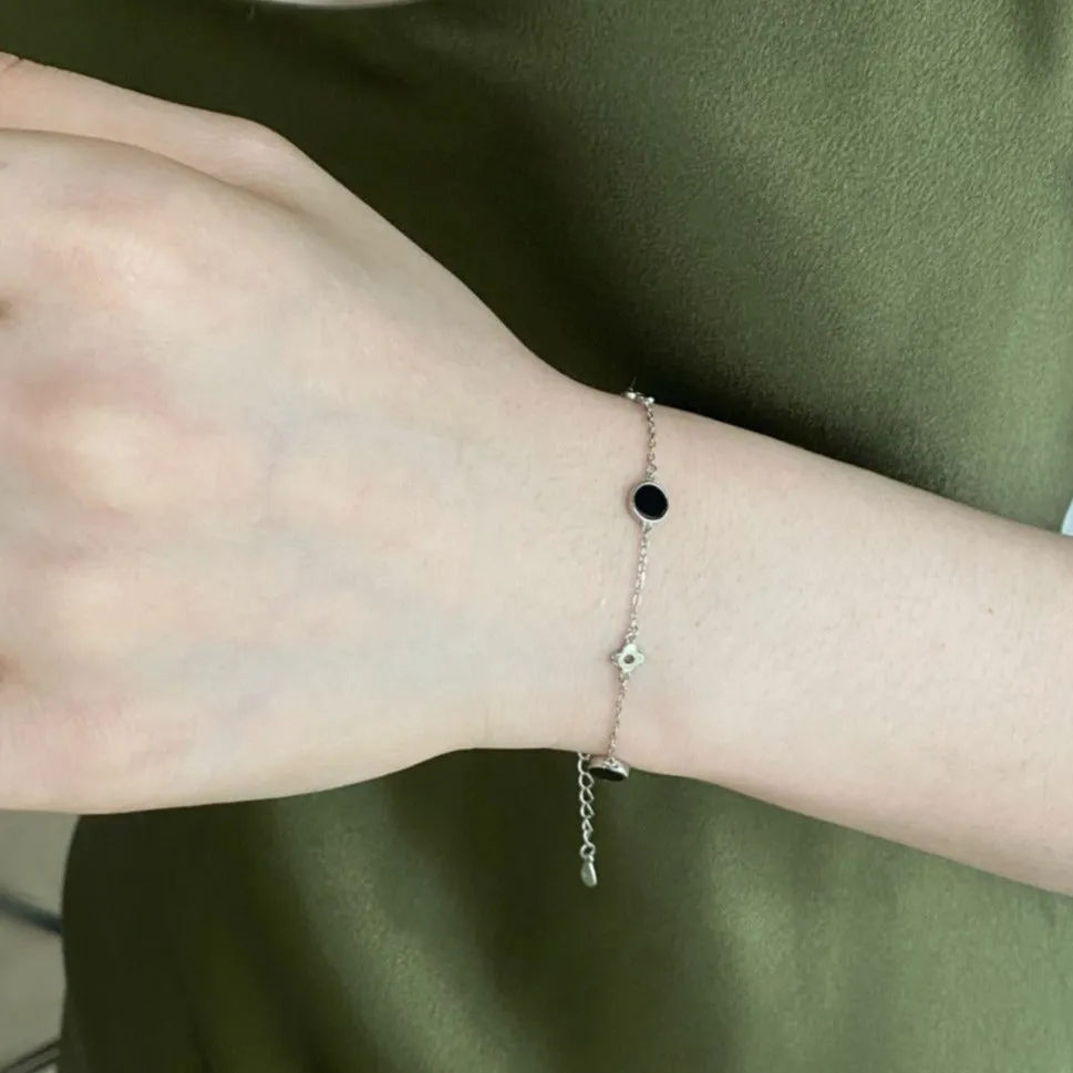 Black Onyx 4 Leaf Clover Charm Bracelet