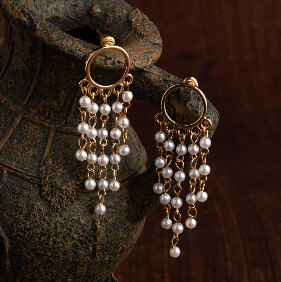 Circle Shaped Hanging Pearl Drop Earring