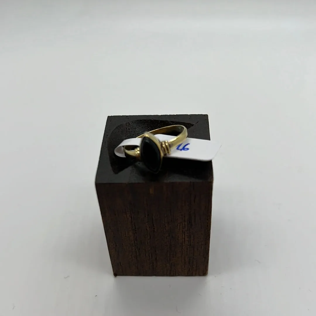 Elegant simplicity brass setting