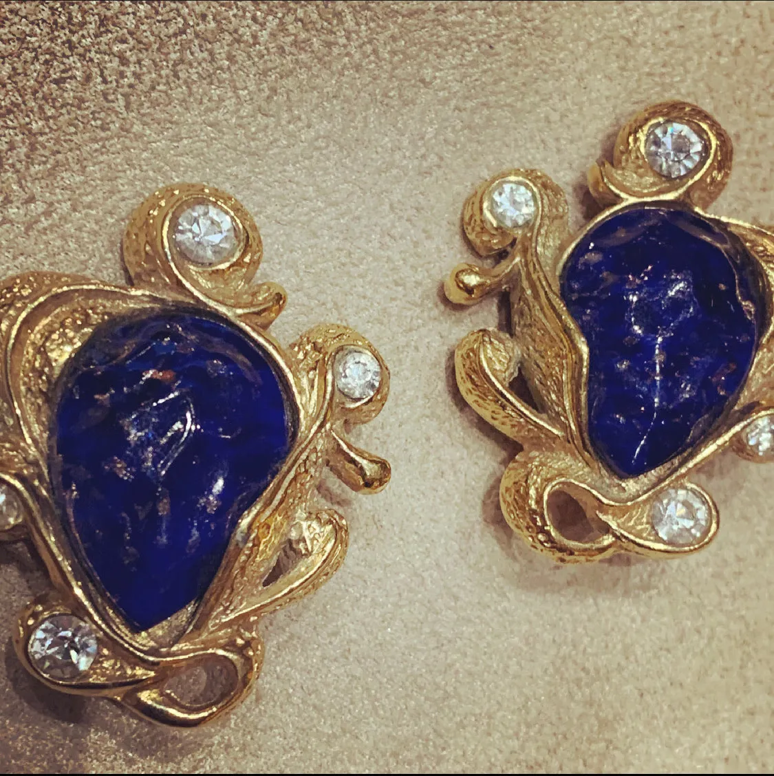 Guy Laroche Lapis gripoix glass earrings