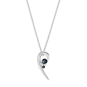 Hooked Black Pearl Necklace