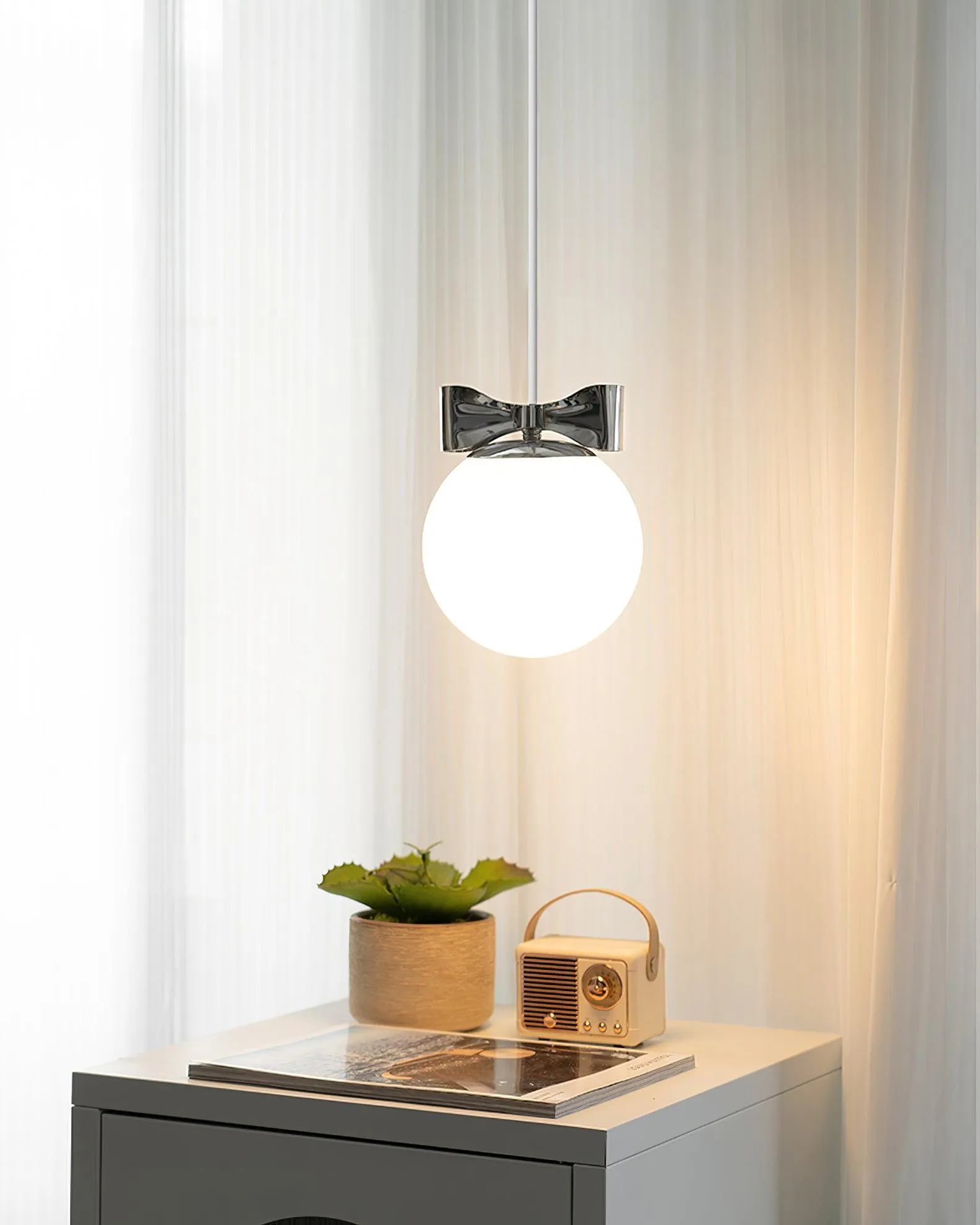 Luna Pendant Lamp 5.9″- 7″