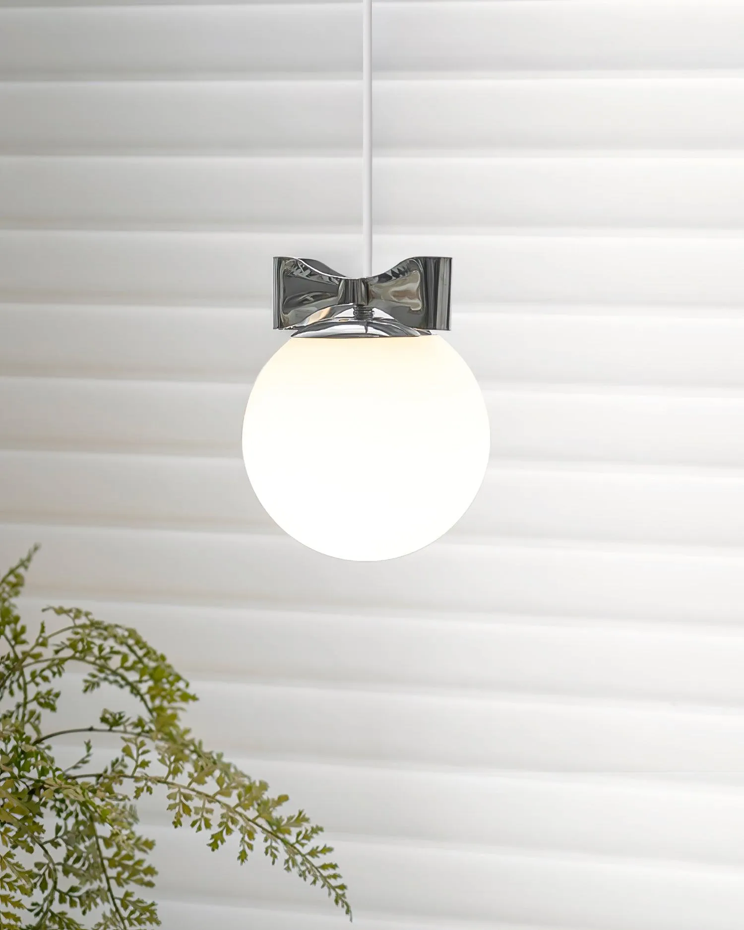 Luna Pendant Lamp 5.9″- 7″