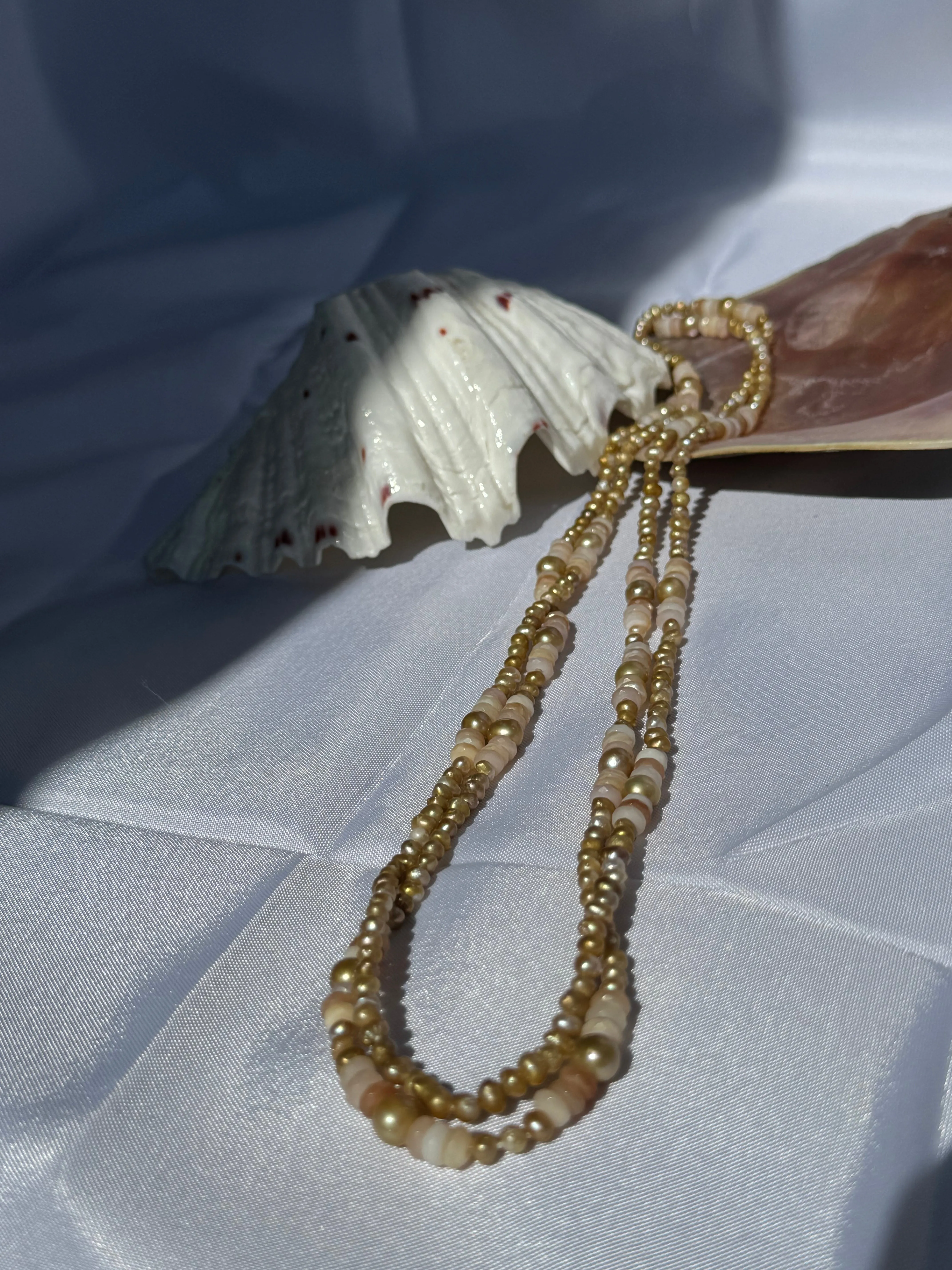 Mother of pearl strand