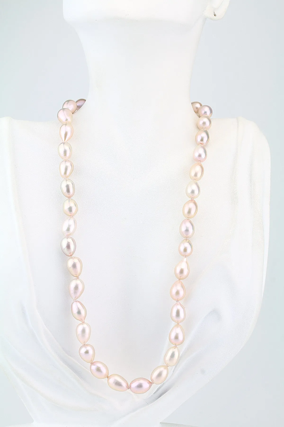 Peach Teardrop Freshwater Pearl Necklace 18"