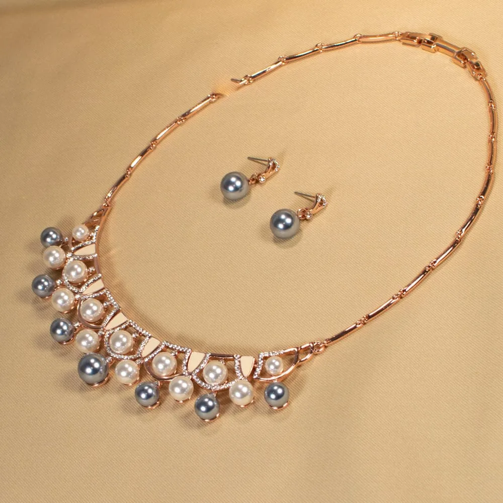 Pearly Praise Necklace Set