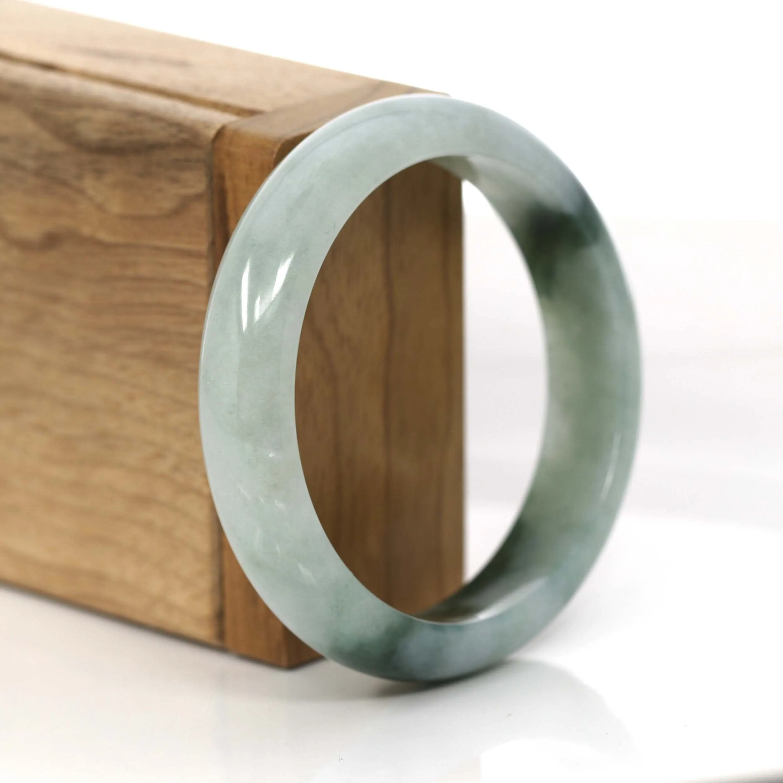 "Classic Bangle" Blue Green Jadeite Jade Bangle (56.10 mm) #722