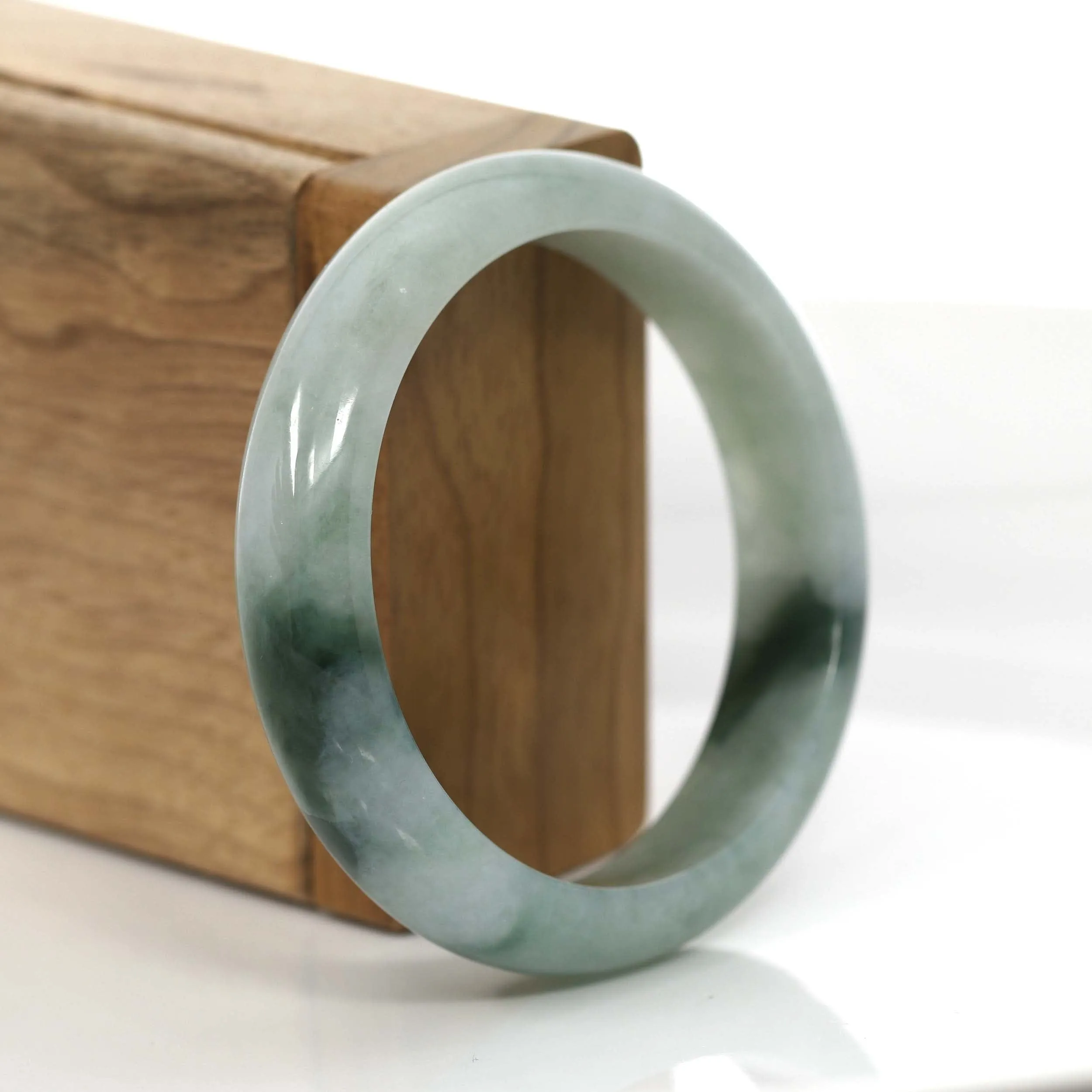"Classic Bangle" Blue Green Jadeite Jade Bangle (56.10 mm) #722