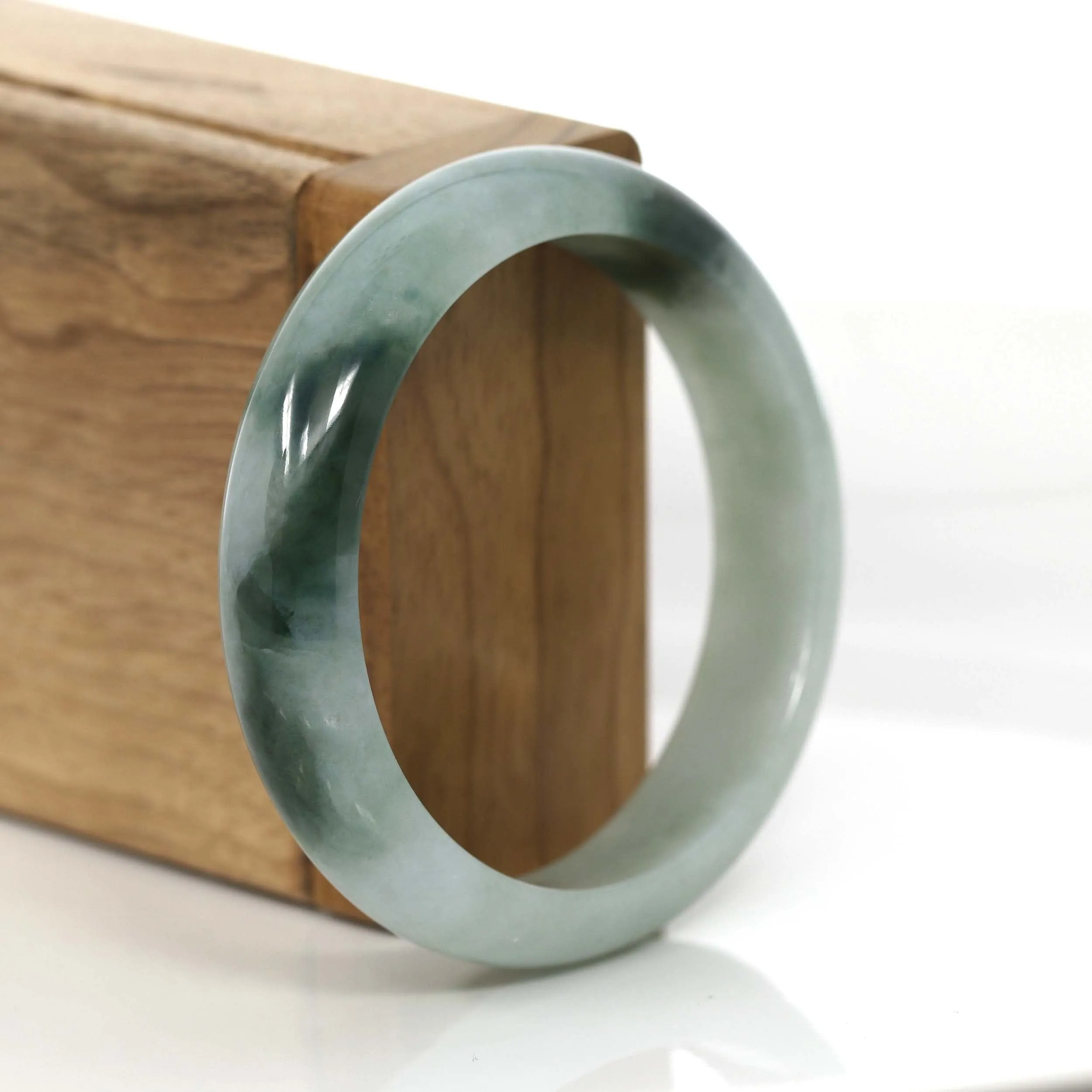 "Classic Bangle" Blue Green Jadeite Jade Bangle (56.10 mm) #722